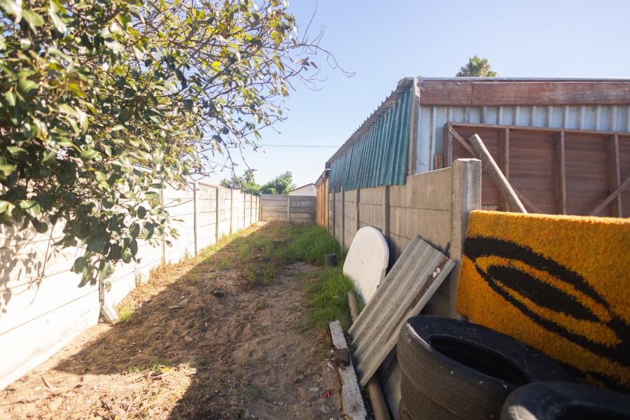 4 Bedroom Property for Sale in Kleinbegin Western Cape